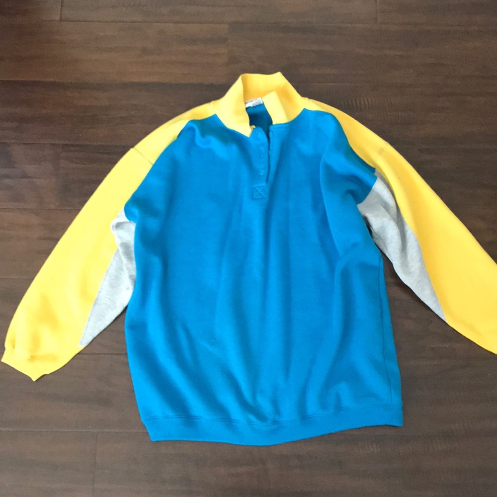 Vintage Blue/Yellow Men’s Sweater